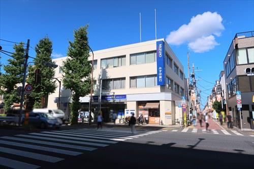 みずほ銀行高円寺支店800m