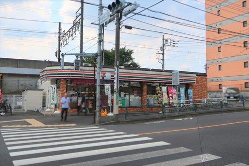 セブンイレブン西恋ヶ窪2丁目店300m