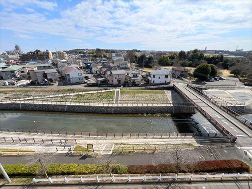 ベランダからの眺望(2026年3月撮影)