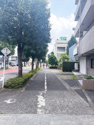 現地前歩道
