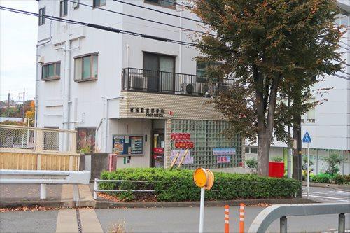 稲城駅前郵便局590m