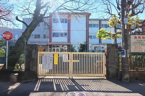 小金井市立前原小学校970m