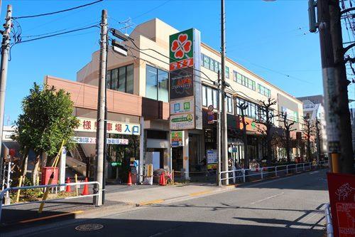 ライフ大崎百反通店410m