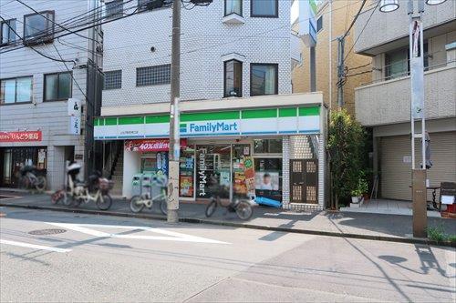 ファミリーマート上北沢駅前南口店340m
