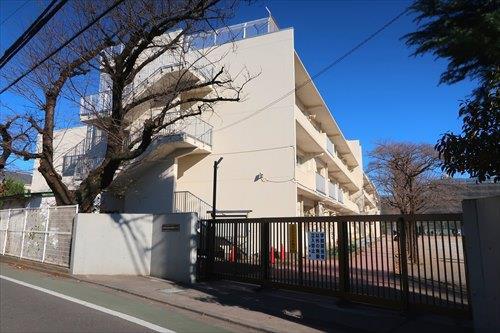 府中市立府中第四中学校790m