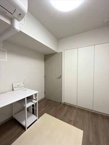 サービスルーム(納戸)約4帖