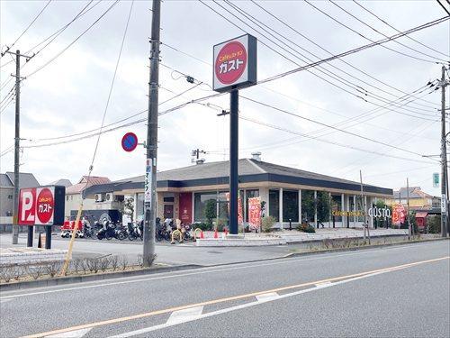 ガスト立川栄店(490m)