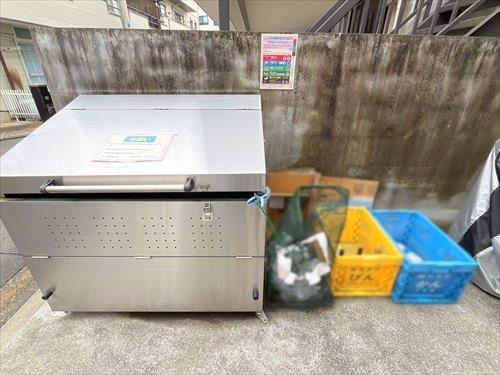 ゴミストッカー