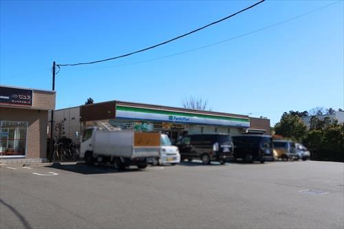 ファミリーマート国分寺弁天通り店420m