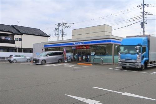 ローソン日野石田一丁目店330m