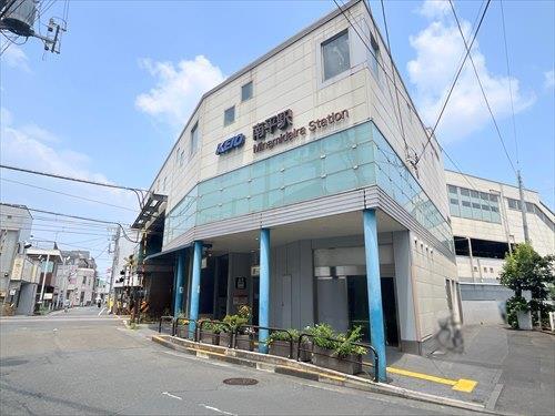 京王電鉄京王線「南平」駅 徒歩14分