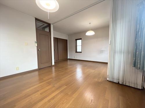 2階洋室(南側)(2026年3月撮影)