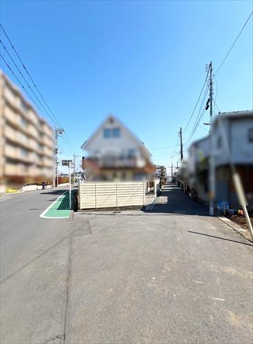 現地前道路