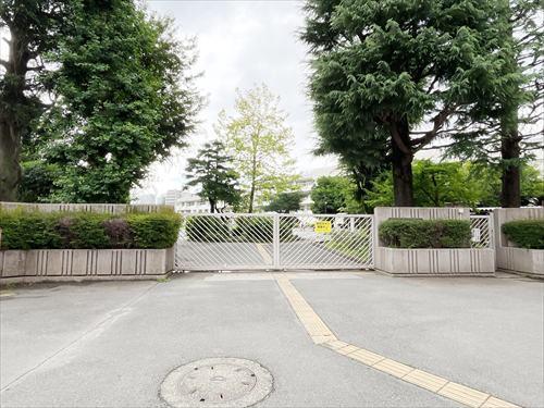 府中市立府中第一小学校(480m)