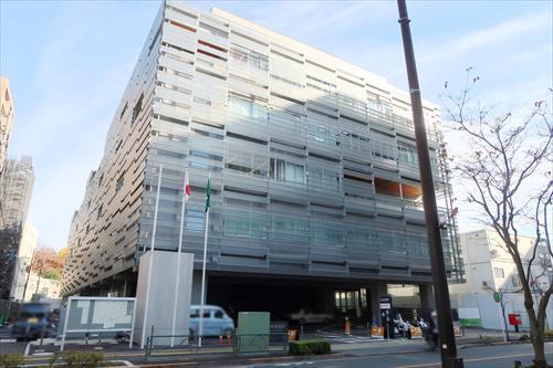 府中市役所(580m)