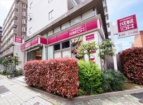 成城石井東麻布店(80m)