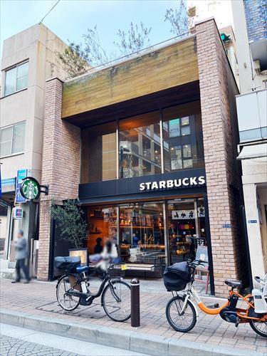 スターバックスコーヒー麻布十番店750m