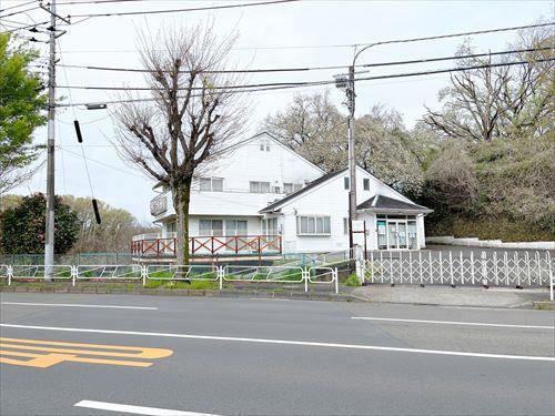絹ケ丘整形外科・内科診療所(300m)