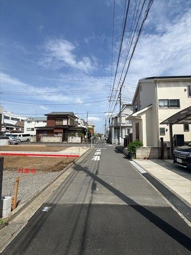 南東側前面道路（2026年4月撮影）