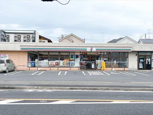セブンイレブン国分寺戸倉2丁目店400m