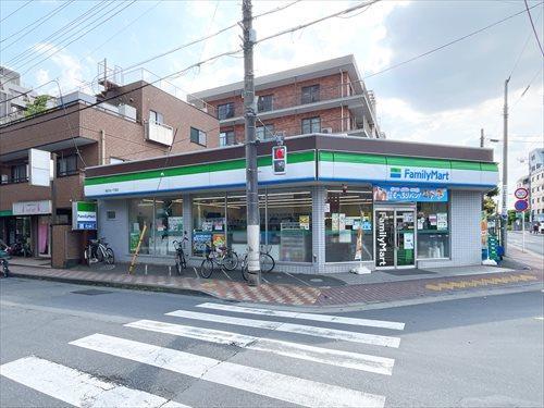 ファミリーマート国立北一丁目店600m