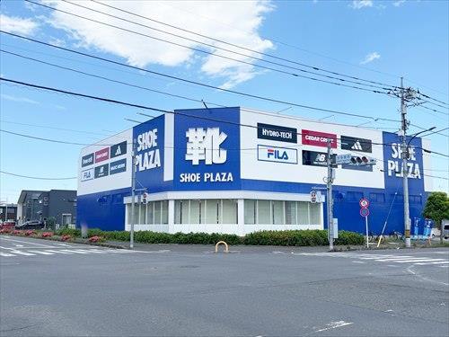 シュー・プラザ青梅インター店(720m)
