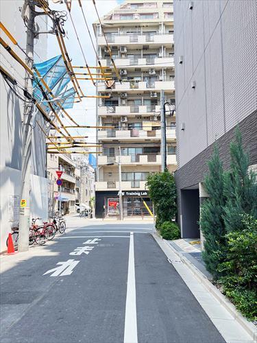 現地前道路（西側）