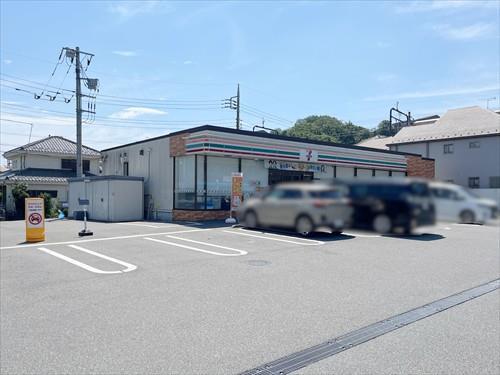 セブンイレブン多摩貝取大通り店520m