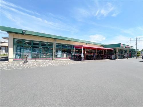 コモディイイダ永山店(440m)