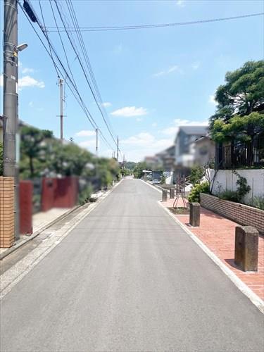 前面道路（2026年7月撮影）