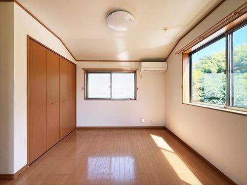 二階洋室約12.1帖