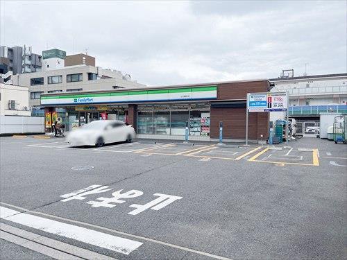 ファミリーマート立川南通り店(70m)