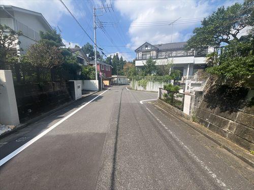 南西側前面道路