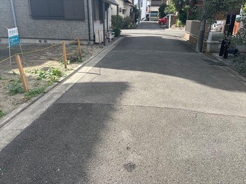 前面道路含む現地（2024年11月撮影）