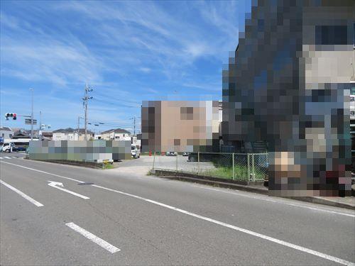 現地写真（西側から撮影）