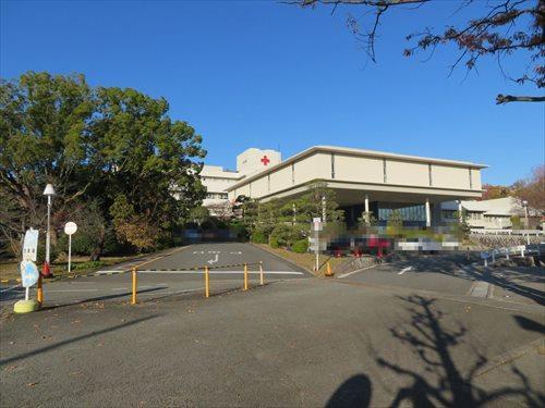 高槻赤十字病院 徒歩23分