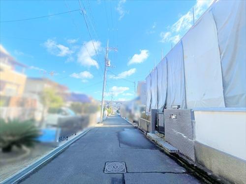 前面道路写真（2025年12月撮影）