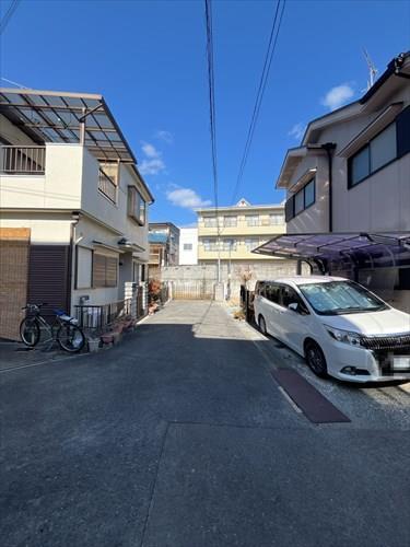 前面道路（2026年2月撮影）