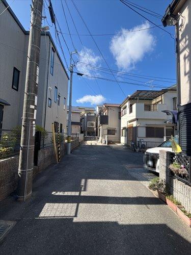 前面道路（2026年2月撮影）