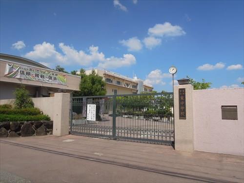 茨木市立東中学校 徒歩16分