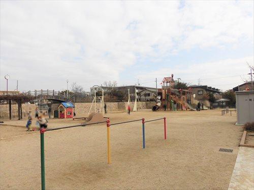 桑田公園 徒歩7分