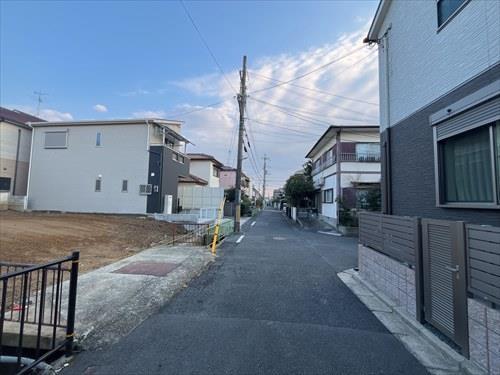 西側公道