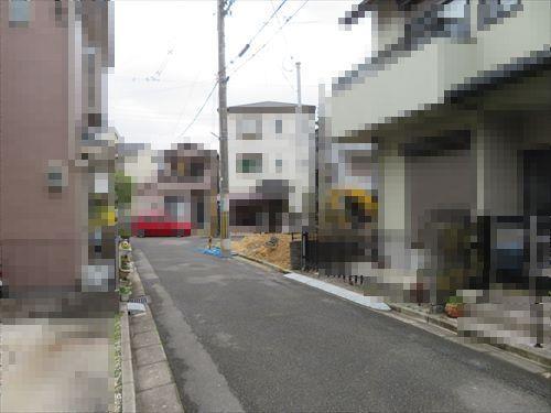 東側道路（北側から撮影）