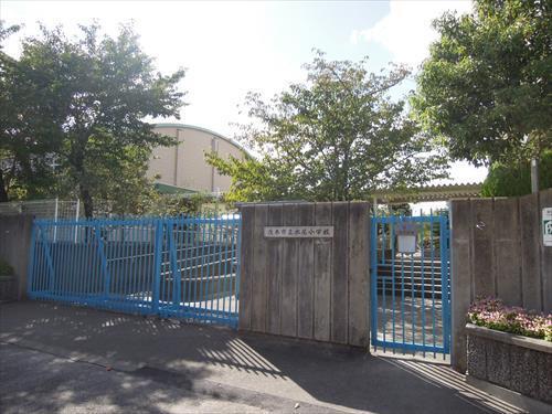 茨木市立水尾小学校 徒歩6分