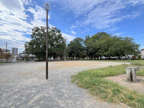 東狭山ヶ丘中央公園 350ｍ