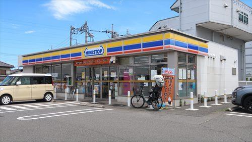 ミニストップ入間小谷田店900ｍ