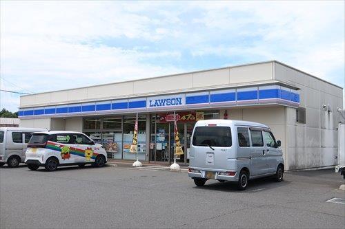 ローソン入間高倉四丁目店230m