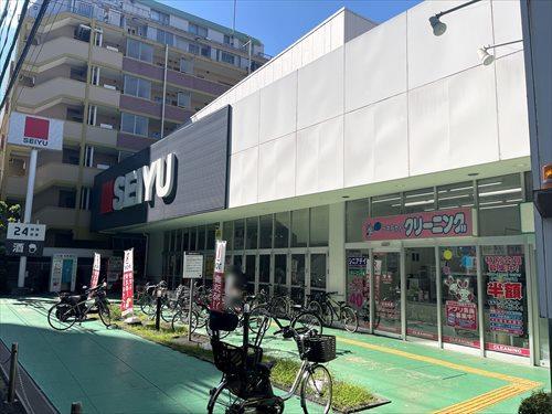 西友西所沢店：610ｍ