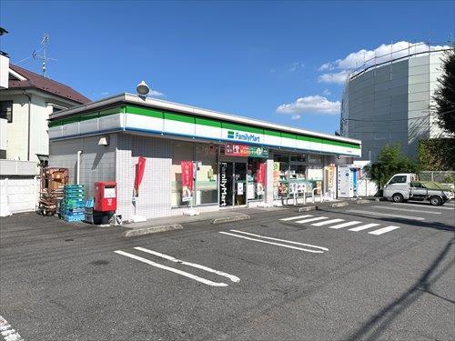 ファミリーマート所沢星の宮店：200ｍ