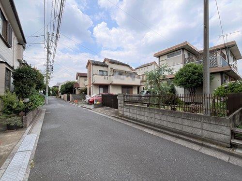 前面道路を含む現地（右手）
